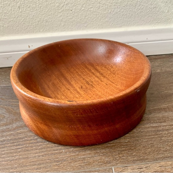 Mid century hand turned teak serving bowl - Picture 9 of 9